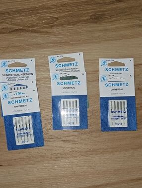 SCHMETZ Universal Sewing Machine Needles 3 Sizes